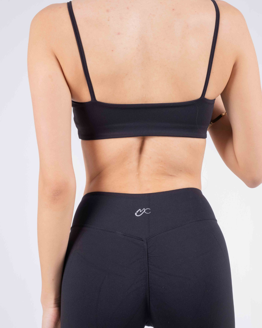 Luna Top Nero 4