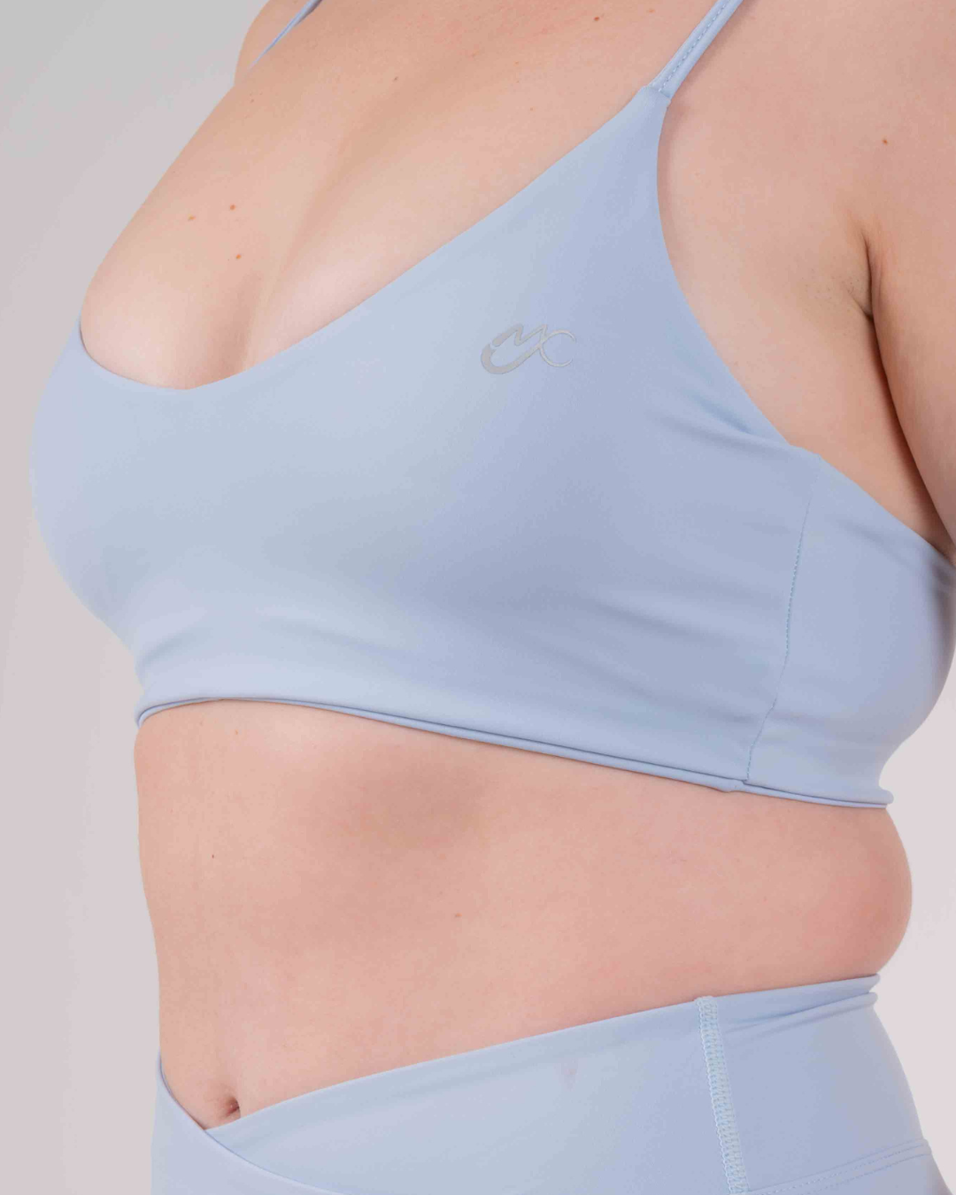 Luna Top Celeste 2
